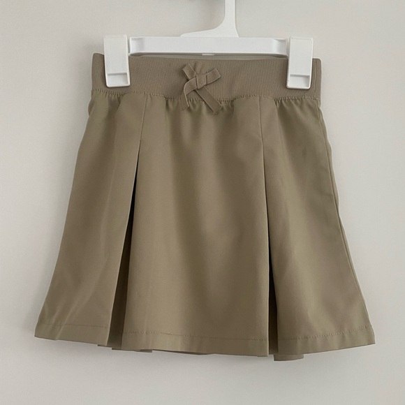 4 for $15 - Picture 5 of 7